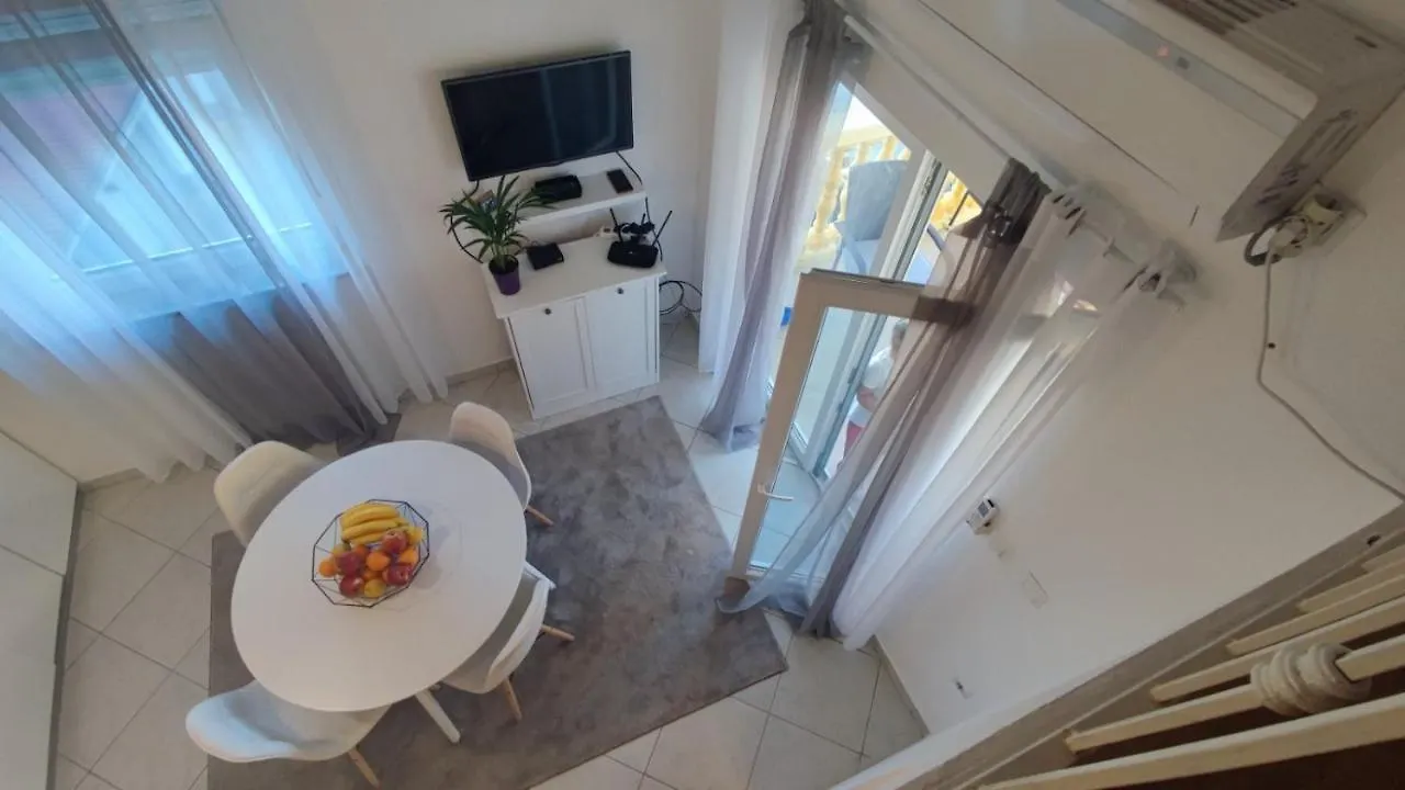 Apartment Apartman Lino Medulin