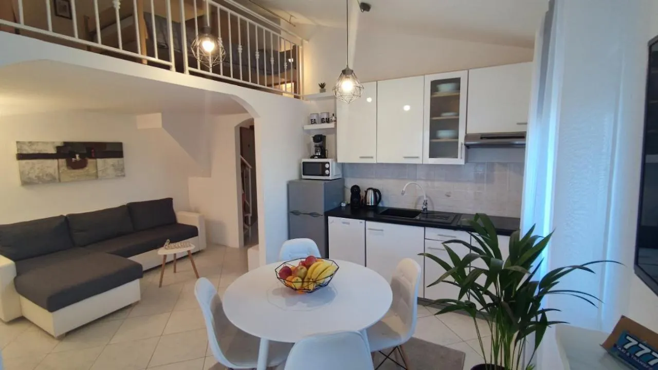 Apartman Lino Medulin