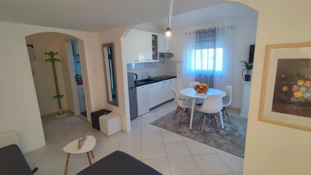 Apartman Lino Medulin Apartment